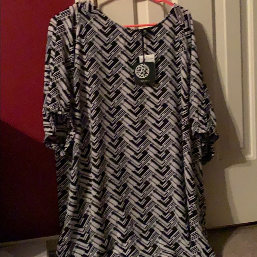 Black and white print dress